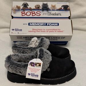 Brand new. Skechers BOBS Black Suede-Look Slip-On Slippers with Gray Faux-Fur